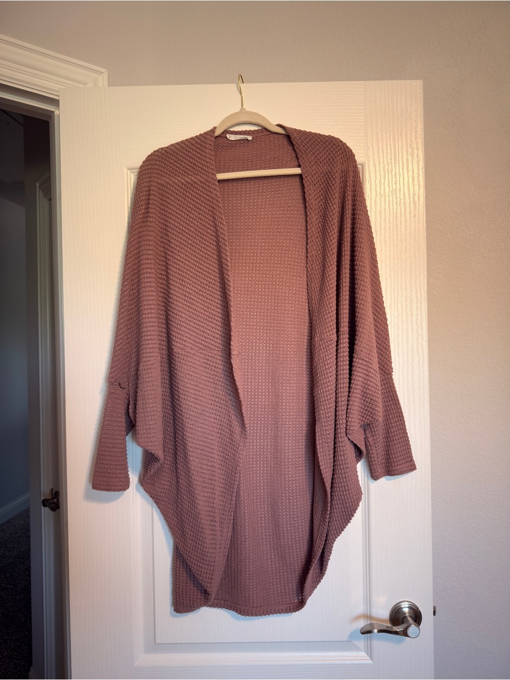 Open-Front Waffle Knit Cardigan in Mauve